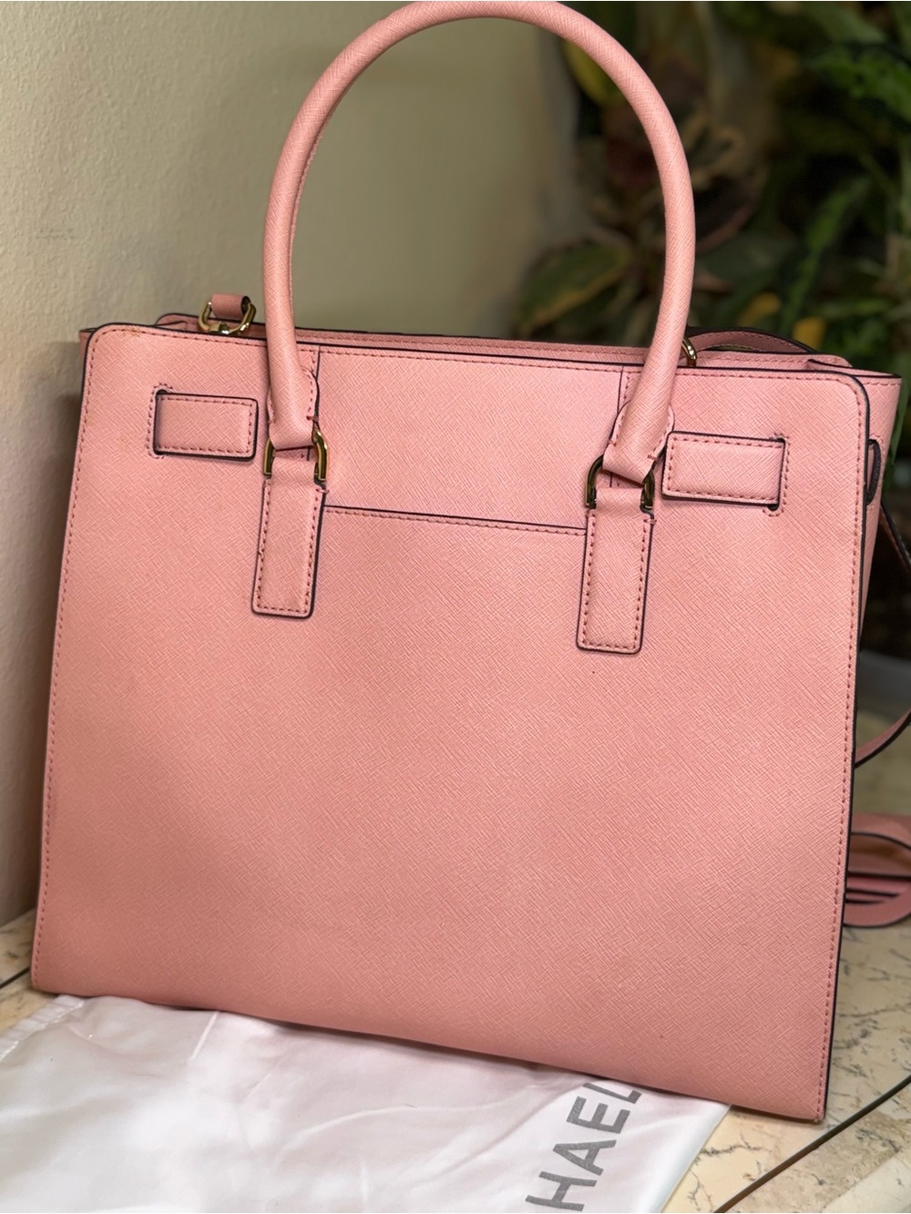 Michael Kors Pink Leather Tote with Crossbody Strap- and wallet - Picture 13 of 16